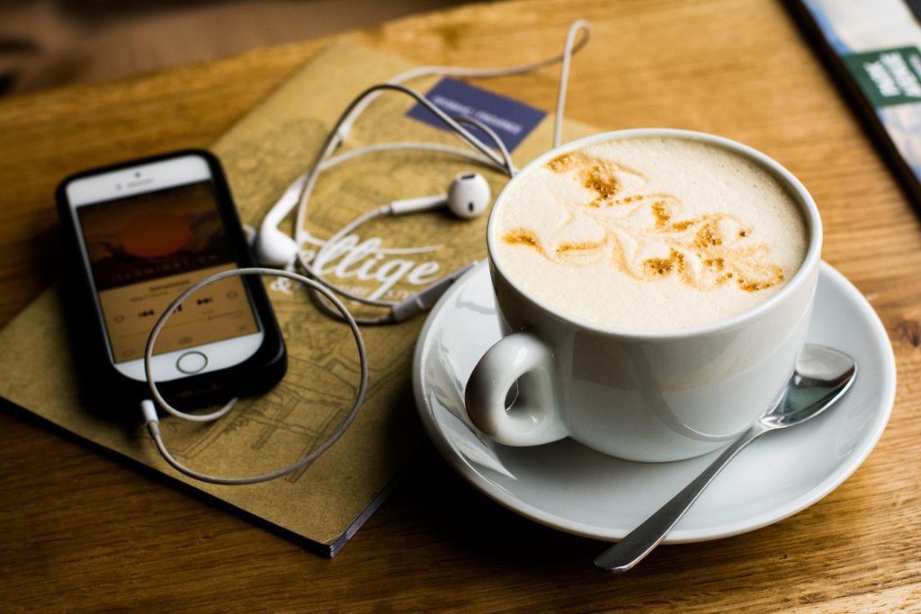 17 Science Podcasts You Should Listen to Right Now