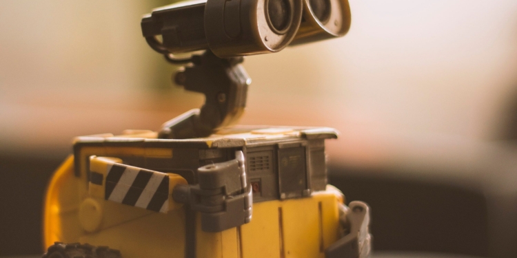 The robots are coming: will AI eventually take over the research lab?