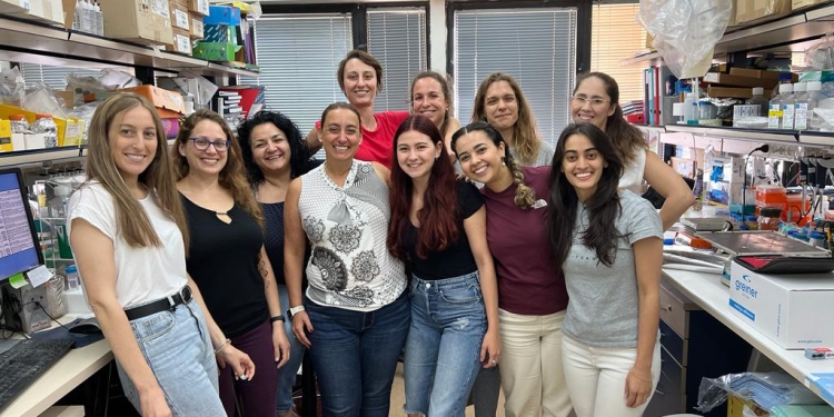 “I am very eager to go back to this extraordinary work environment” – Ana Bárbara de Sousa Carreira’s Travel Fellowship