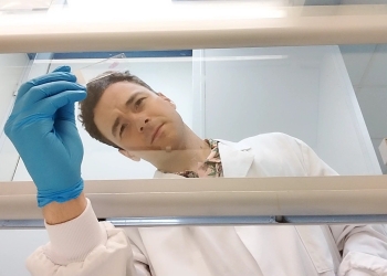 “I got the chance to meet brilliant and caring people from many different backgrounds” – Jon Corres-Mendizabal’s EACR Travel Fellowship experience in the UK