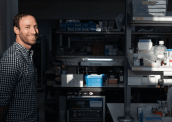 Daniel Kirschenbaum receives the 2026 EACR-Mark Foundation-Pezcoller Foundation Rising Star Award