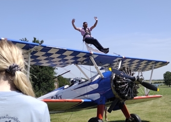 EACR Ambassador takes to the skies to promote EACR Congress 2027